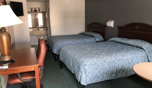 Standard Room, 2 Queen Beds, Non Smoking