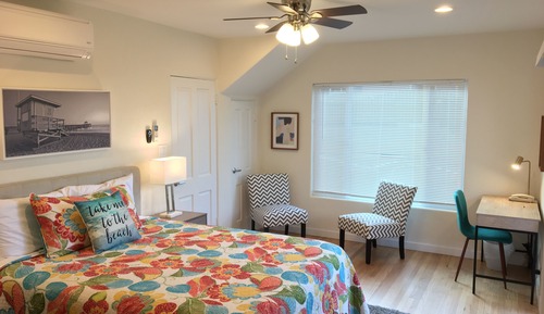 Luxury Studio, 1 Queen Bed, Patio