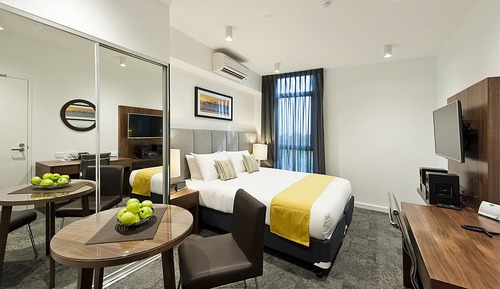 Studio Apartment