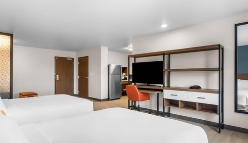 Room, 2 Queen Beds, Non Smoking