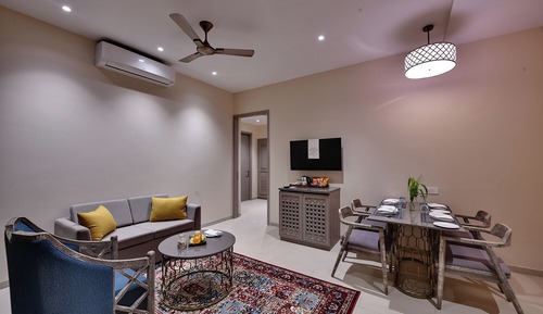 Hazel Suite