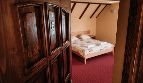 Quadruple Room, Non Smoking, Private Bathroom