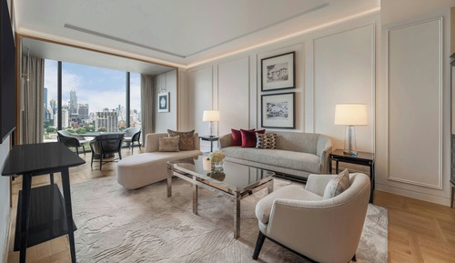 Suite, 1 King Bed, Non Smoking, Park View (Marigold, Balcony)