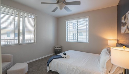 Elite Apartment, 3 Bedrooms, Non Smoking, Refrigerator & Microwave