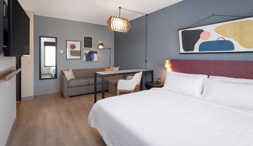 Studio Suite, 1 King Bed
