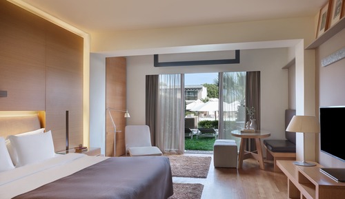 Junior Suite, Pool View