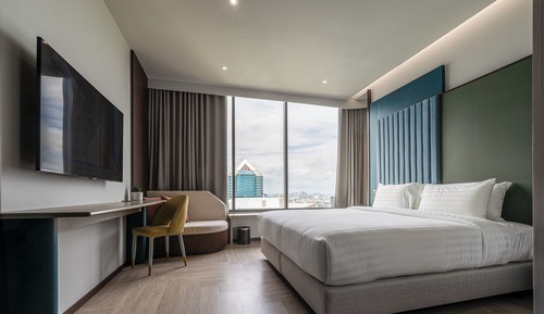 Superior King Room
