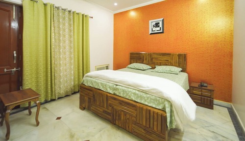 Deluxe Single Room, Balcony, City View