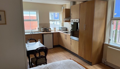 Basic Apartment, Kitchenette