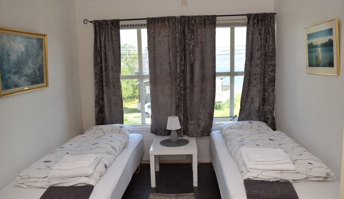 Double Room, Partial Ocean View (2)