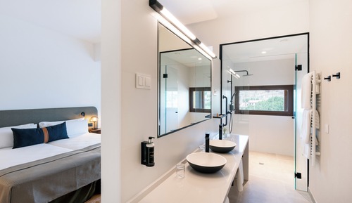 Standard Room (1 o 2 camas)