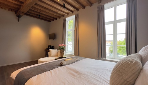 Deluxe Double Room, Garden View