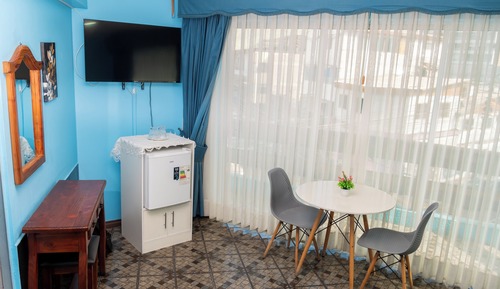 Deluxe Room, 1 Queen Bed, Private Bathroom, City View