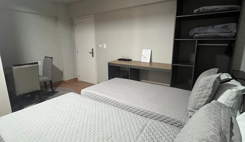 Deluxe Quadruple Room, City View