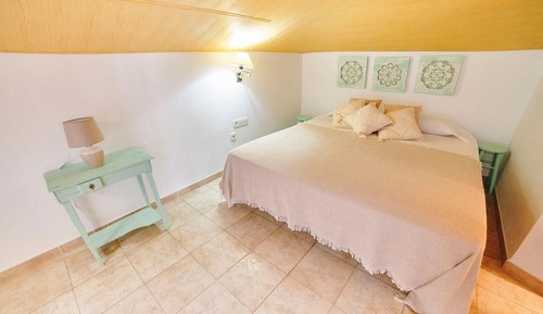 Gallery Double Room Single Use