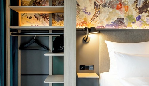 Comfort Room, 1 Queen Bed
