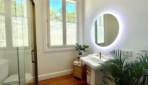 Deluxe Double Room, 1 Queen Bed, Balcony, Garden View