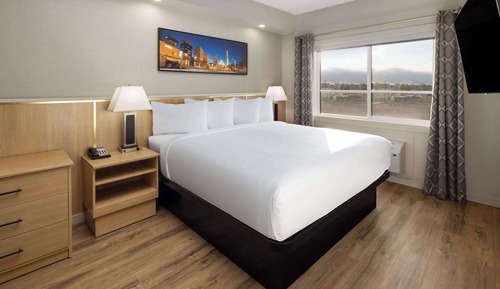 Suite, 2 Bedrooms, Non Smoking