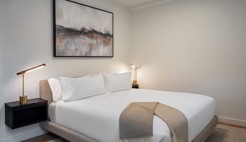 Deluxe Suite, 1 King Bed