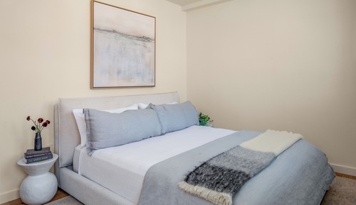 Standard Suite, 1 Queen Bed, Mobility Accessible