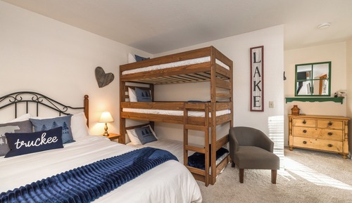 Superior Studio Suite, Multiple Beds, Refrigerator & Microwave, Ground Floor