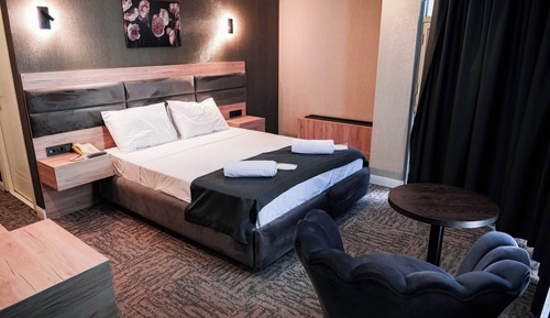 Standard Double Room, City View