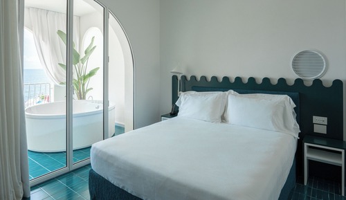 Deluxe Room, Hot Tub, Sea View