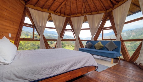 Deluxe Cabin, Balcony, Mountain View