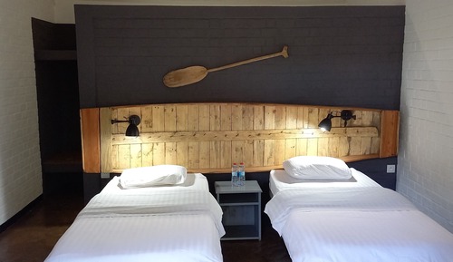 Basic Double or Twin Room, Garden View