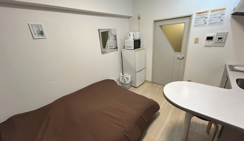 Basic Apartment, Lanai, City View