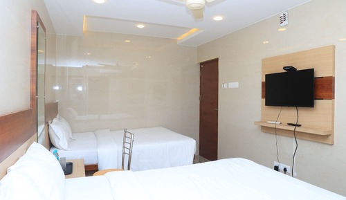 Deluxe Quadruple Room