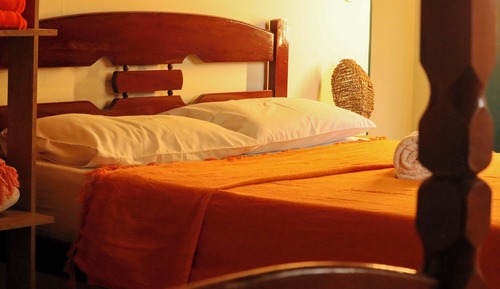 Traditional Chalet, Lake View