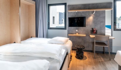 Room, Multiple Beds, Accessible