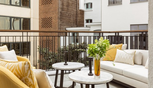 Junior Suite (Deluxe)