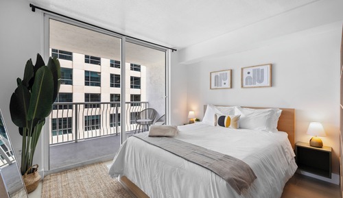 Luxury Studio, 1 Bedroom, City View