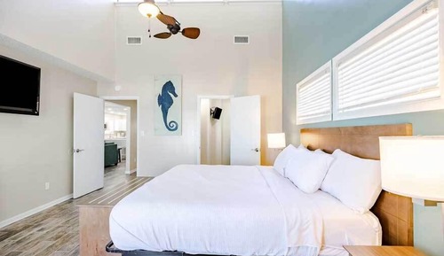 2 Bedroom Beach House