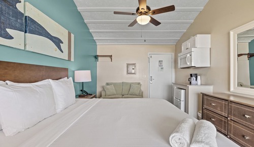 Studio King Only Partial View Groundfloor