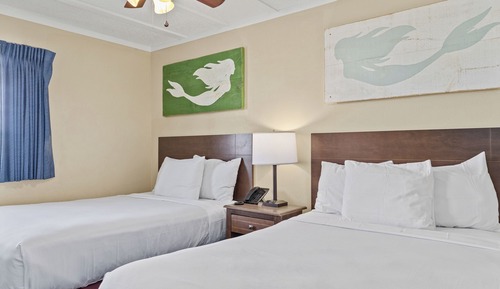 2 Bedroom Suite King Bed, 2 Double Beds, Sofa Sleeper Beach Front