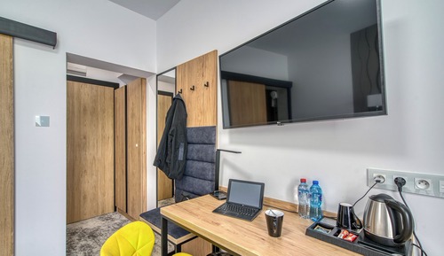 Standard Room, Non Smoking, Private Bathroom