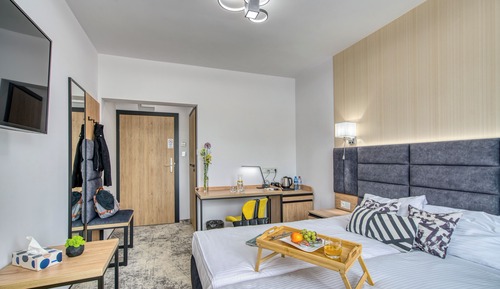 Standard Room, Non Smoking, Private Bathroom