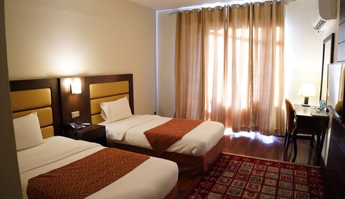 Deluxe Double or Twin Room, Non Smoking, Private Bathroom