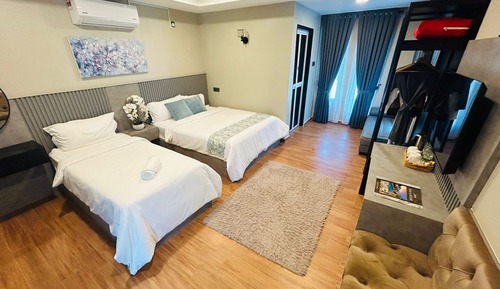 Exclusive Triple Room, Balcony, Resort View