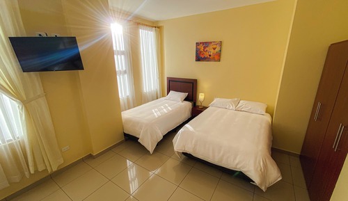 Deluxe Triple Room, Courtyard View