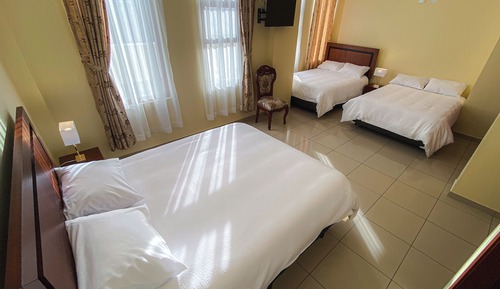 Superior Triple Room, Courtyard View