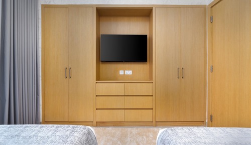 Deluxe Apartment, 2 Bedrooms, Kitchen, Canal View