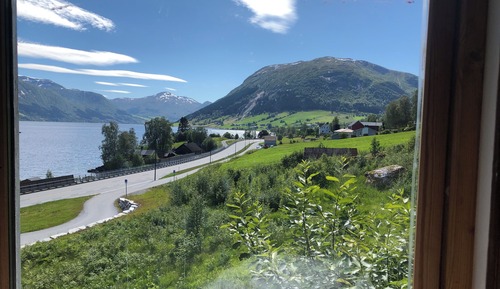 Double room with private bathroom