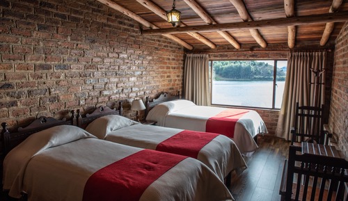 Panoramic Quadruple Room, Lagoon View