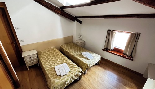 Room, 2 Twin Beds, Non Smoking