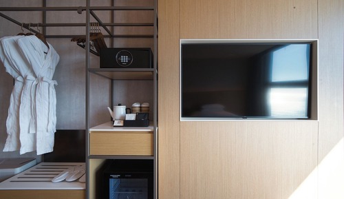 Family Twin Room (Standard)