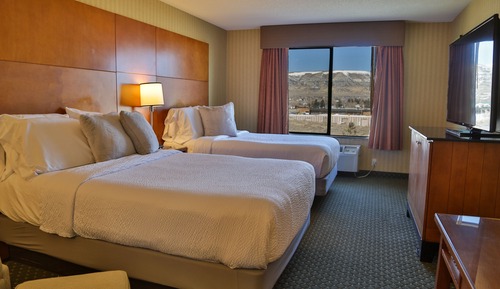 Luxury Room, 2 Double Beds, Non Smoking, Mountainside